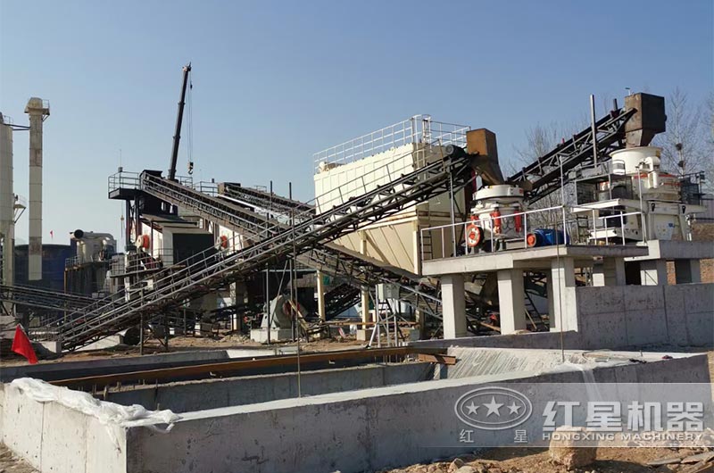 河北花崗巖制砂生產(chǎn)線現(xiàn)場 河北花崗巖制砂生產(chǎn)線現(xiàn)場