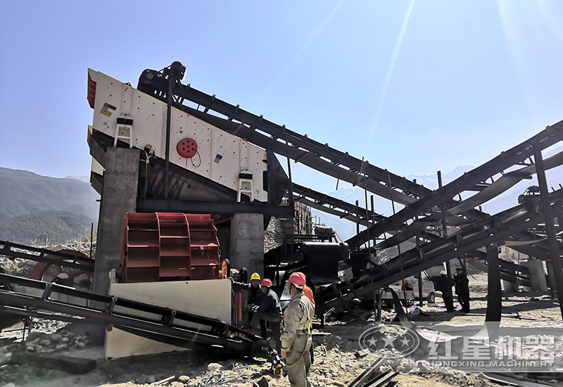 大型洗沙機(jī)一套設(shè)備安裝中-客戶現(xiàn)場 大型洗沙機(jī)一套設(shè)備安裝中-客戶現(xiàn)場